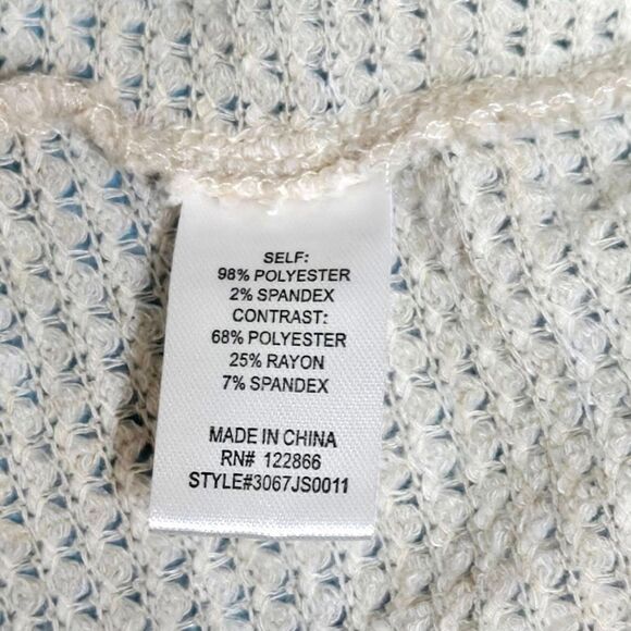 NWOT! Lightweight Knit Top - Picture 11 of 14